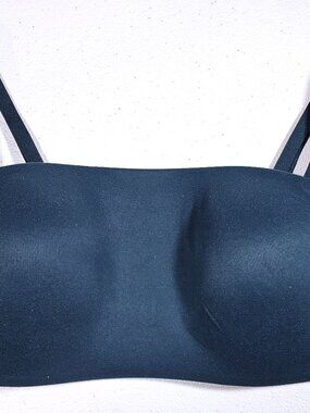 Victoria's Secret Love Cloud Dark Green Wireless Multi-way Bra. Size Small